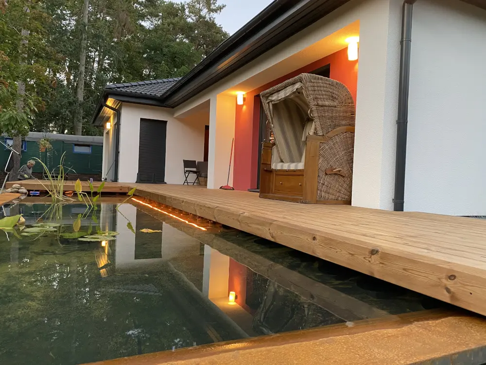 18-204248~~06~26x137-mm-thermokiefer-terrassendielen06