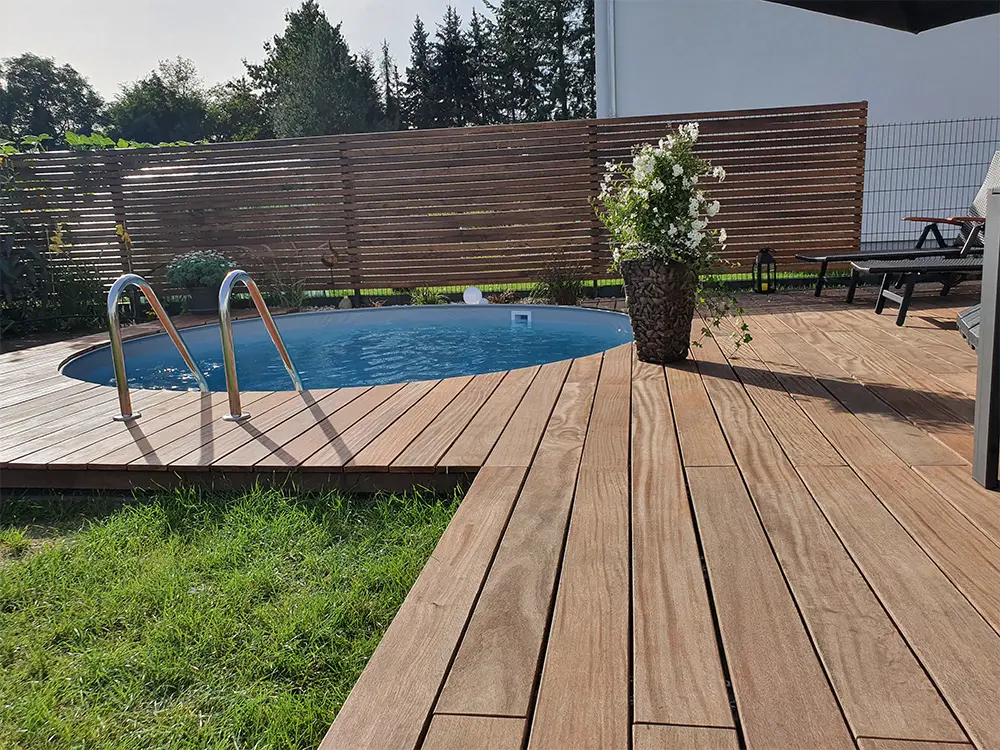 18-204867~~14~Cumaru_Terrasse_21x145_Ambiente14