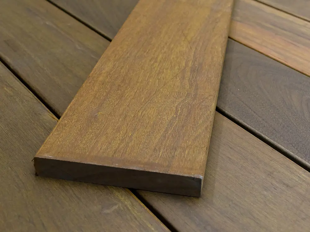 00017472~~50~Ipe_Terrassendielen_21x145_mm_glatt_glatt_Startbild