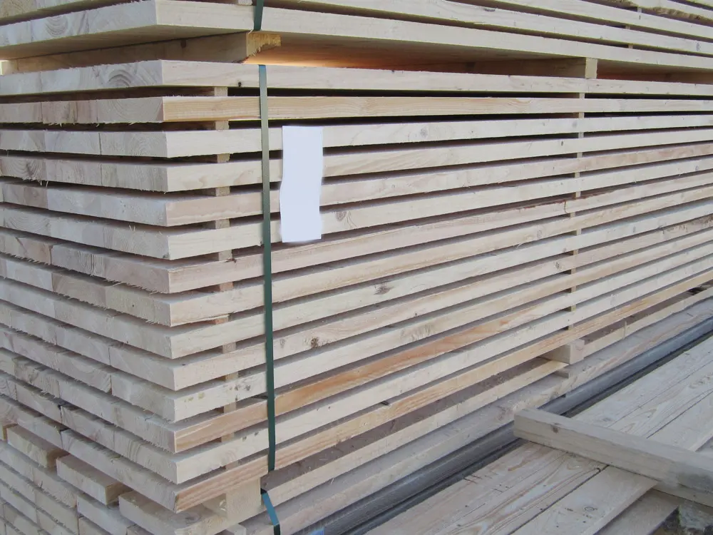 18-204734~~02~fichte-Bretter-saegerau-gelattet75_R02