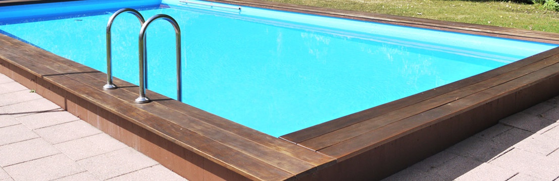 poolumrandung