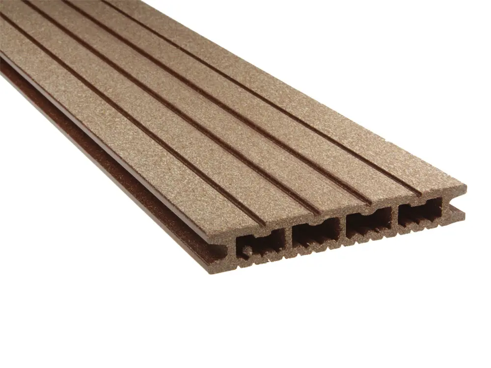 00020720~~09~21x139-mm-Die-Kompakte-WPC-Terrassendielen-BRAUN-grob-fein-gebuerstet-Hohlkammerprofil