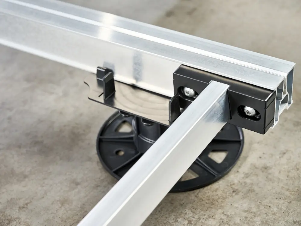 18-204411~~03~Adapter_Queraussteifung_Nif03