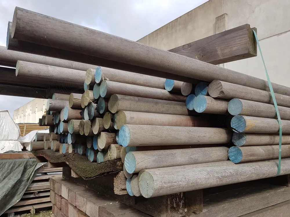 00002249~~02~45_mm_Cumaru__Muiracatiara_Rundstaebe