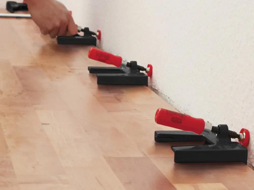 18-202466~~02~Bessey_PVA02