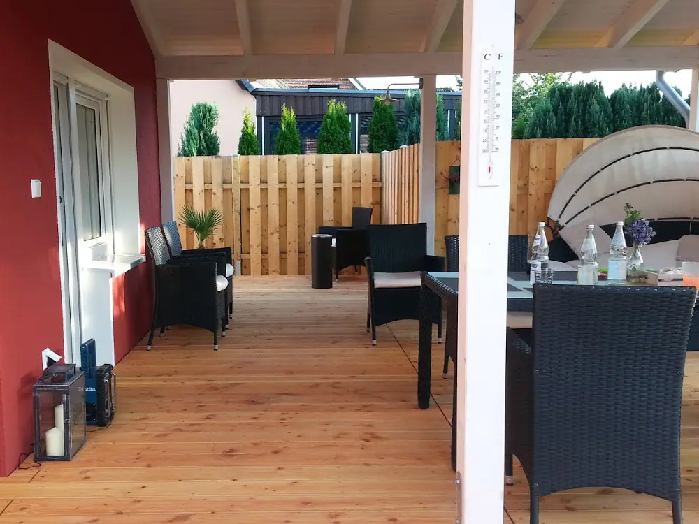 00017993~~06~Douglasie_Terrassendielen_28x145_mm_KD_Zweite_2_Wahl_grob_fein_T7