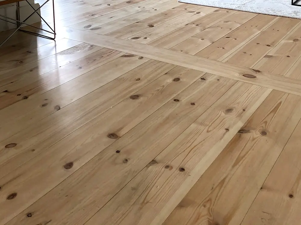 18-204507~~02~KAHRS_Massivholzdielen_Kiefer02