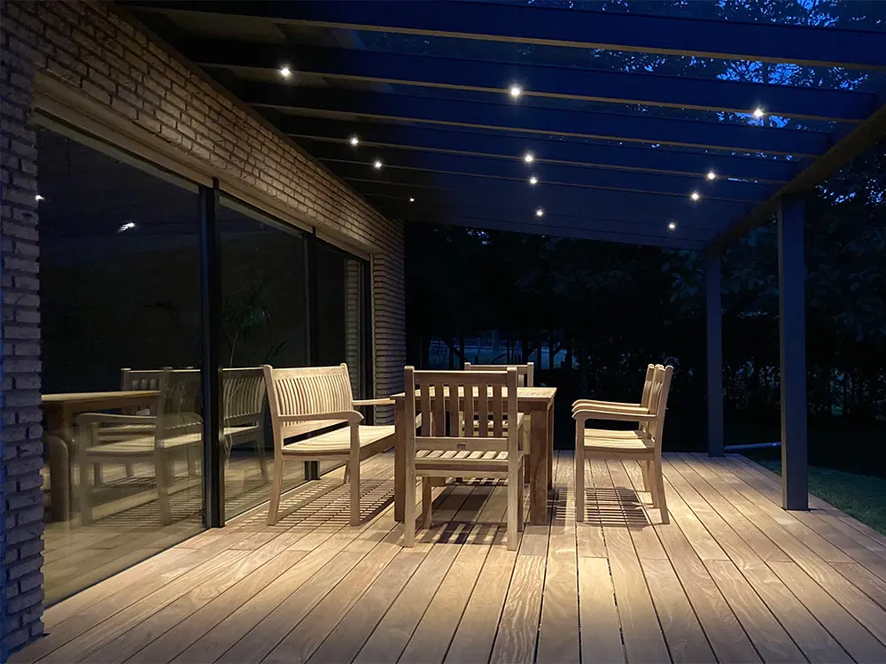 18-204867~~13~Cumaru_Terrasse_21x145_Ambiente13