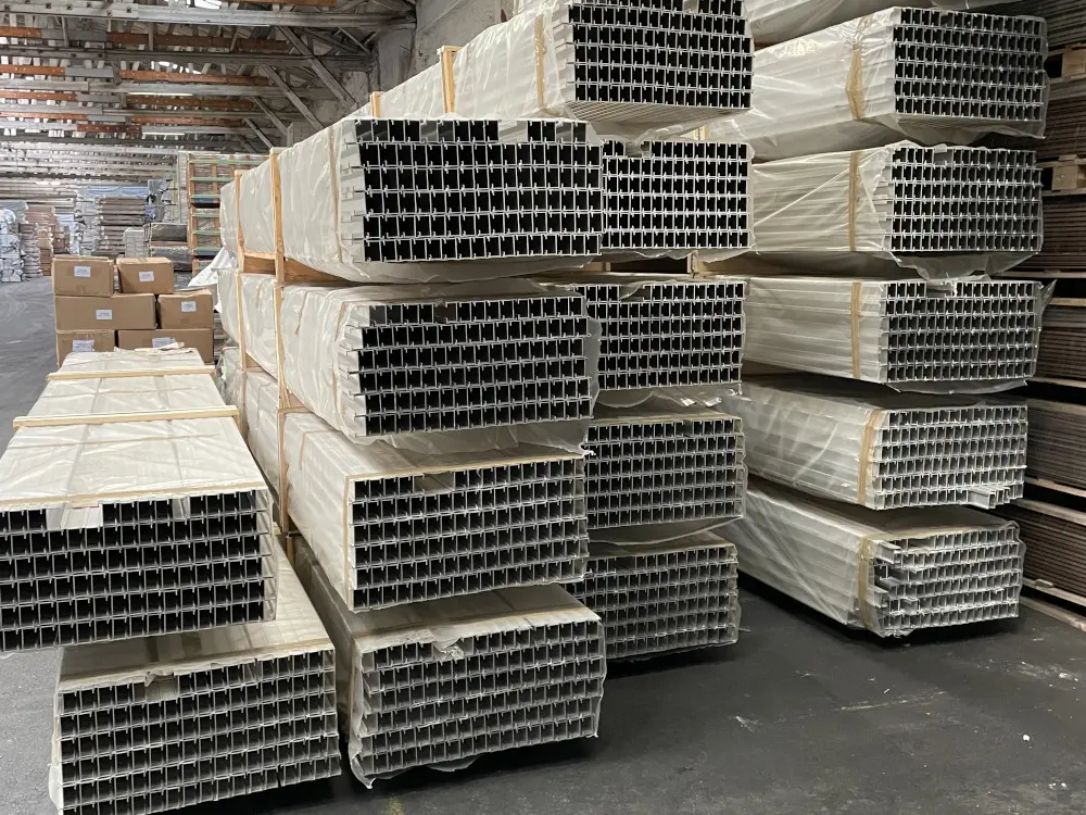 18-202364~~03~Goetz_Alu_Lager03