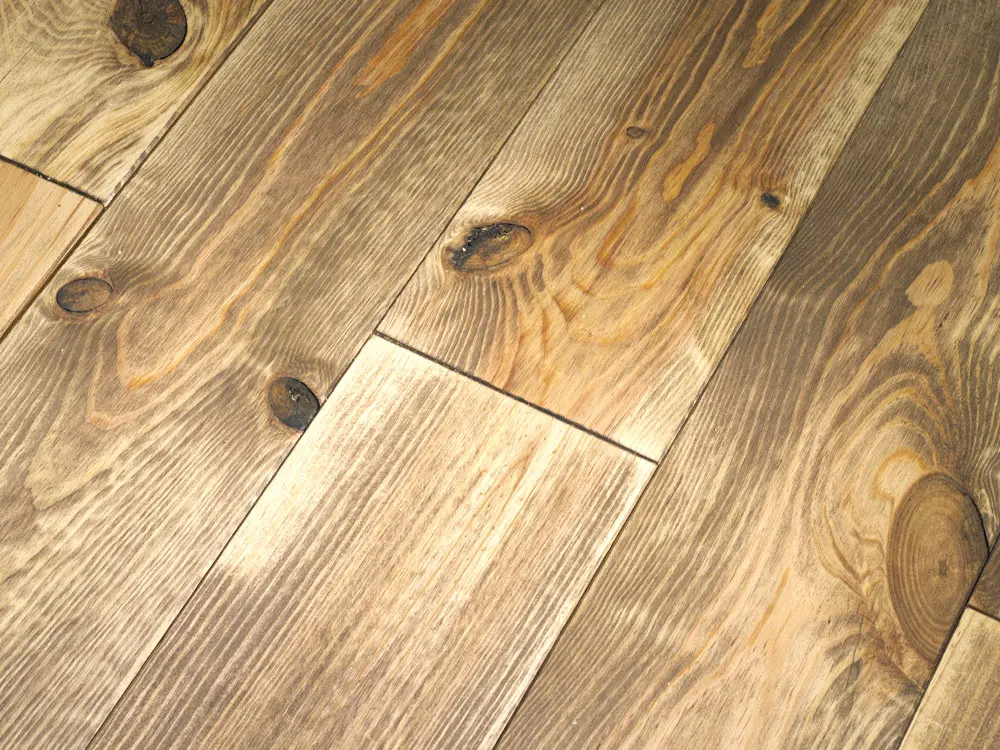 00022286~~05~seekiefer-massivholzdielen-markant-nut-feder-mikrofase-honig-geoelt