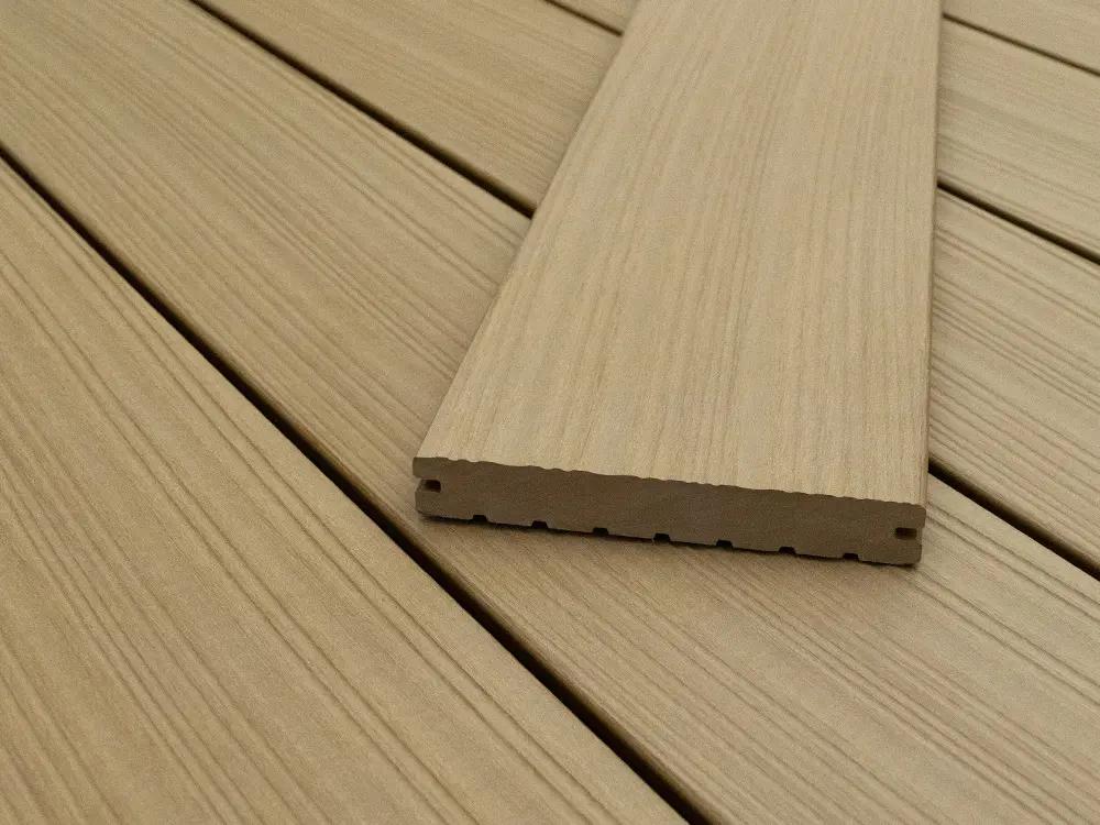 00085327~~21~KAHRS_WPC_Terrassendielen_20x140mm_Massiv02