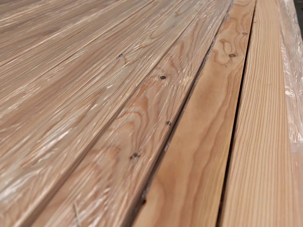 18-204784~~01~Euro_Laerche_UK_90_Lager01