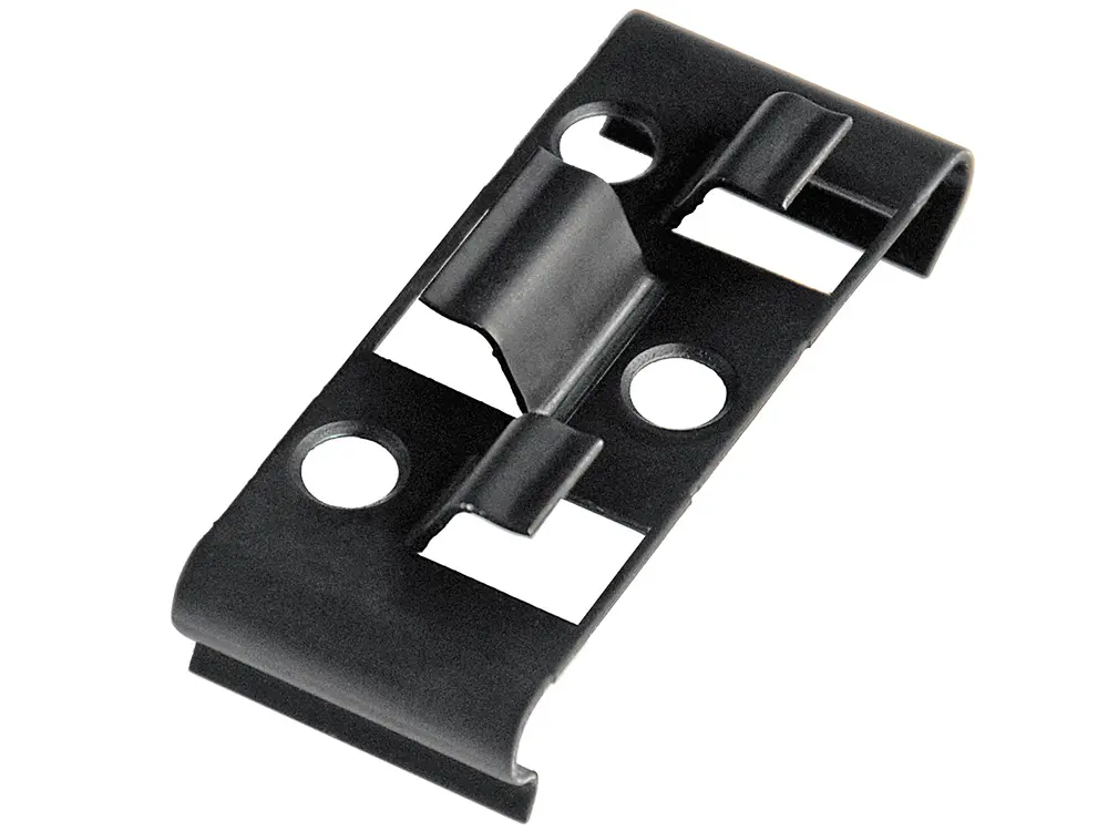 18-204960~~01~Clip_Kosche_schwarz01