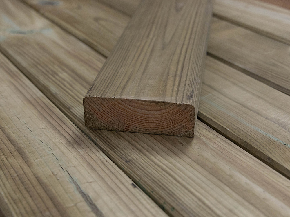 18-220266~~21~Kiefer_Terrassendielen40x115mm01