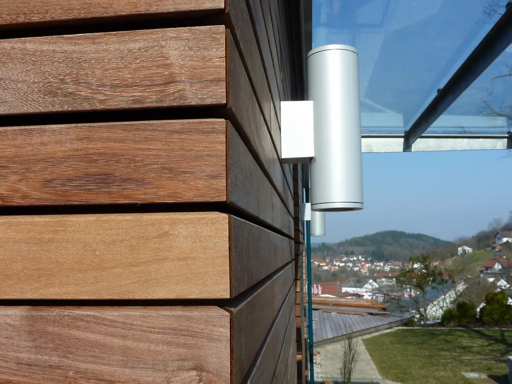 00003748~~12~Ipe_Rhombusleisten_20x65mmAD15grad_Schraege_gehobelt_Kanten_gerundet