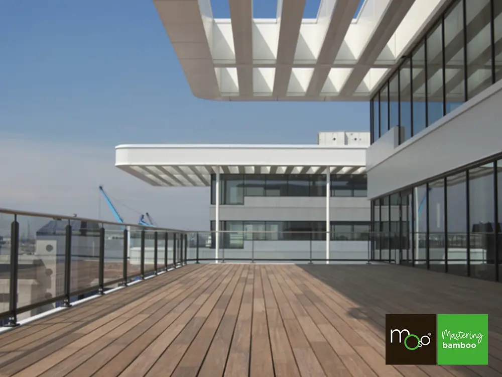 18-204632~~02~OBJ02_Moso_TD_178_bombiert