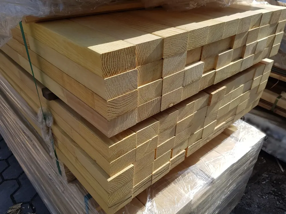 18-204105~~02~Robinie_UK02