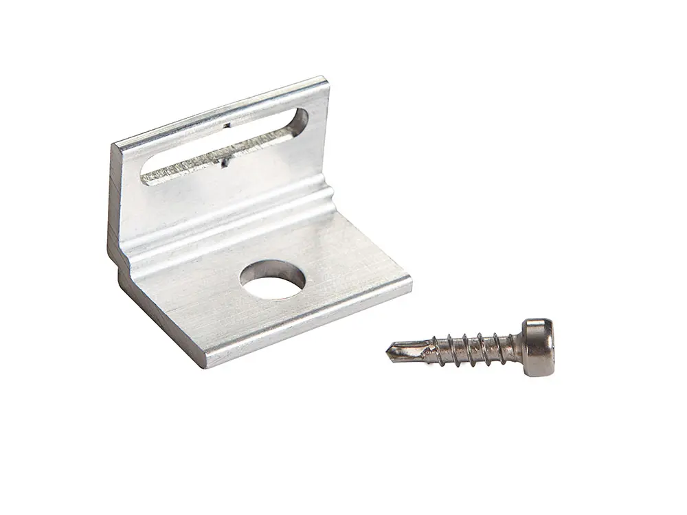 18-201243~~01~NATURinFORM_Terrassendielen_Universalzubehoer_Unterkonstruktion_Befestigungswinkel_36776