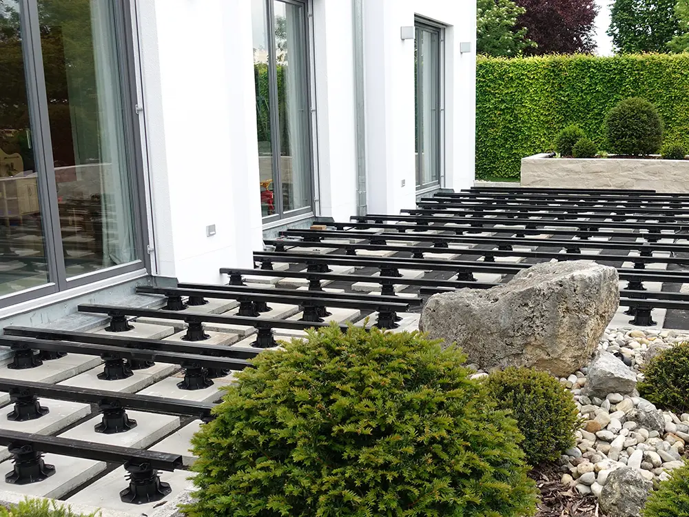 00021671~~04~Terrassenlager-CLIP-Polypropylen