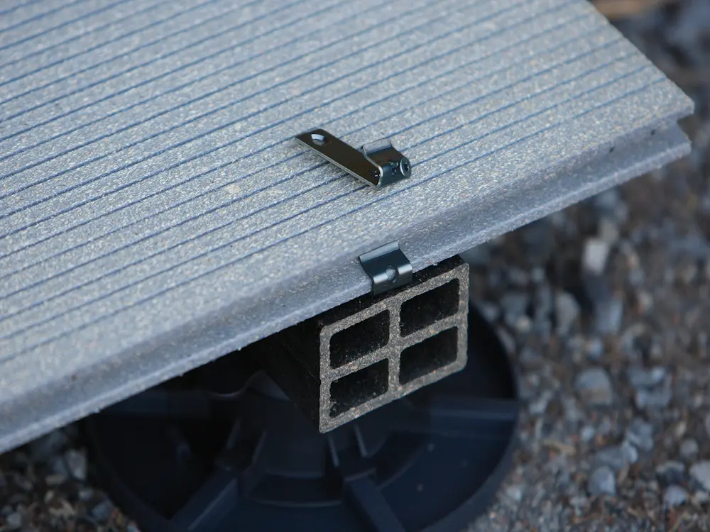 00010100~~02~NiF_Anfangsklammer2_Shop