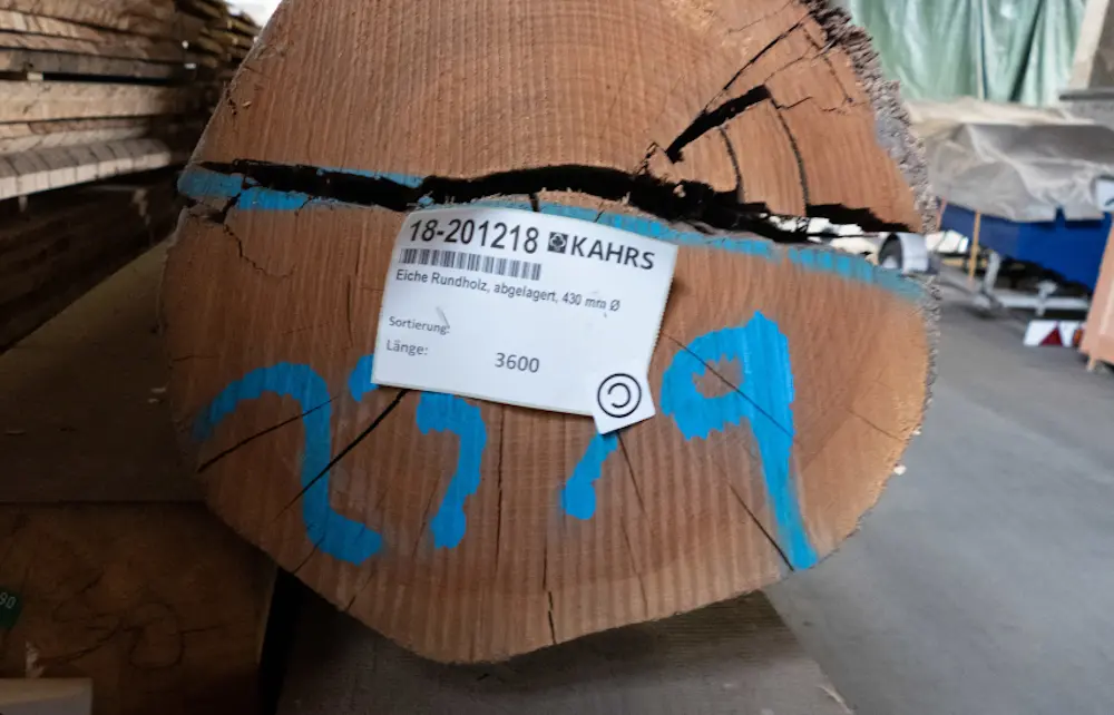 18-200487~~01~Eiche_Rundholz_Lager - Kopie (3)