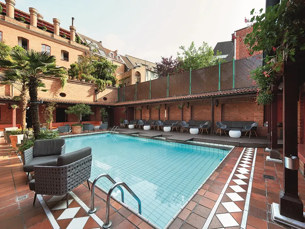 18-200188~~06~Die_Exklusive_basaltgrau_Objektref6