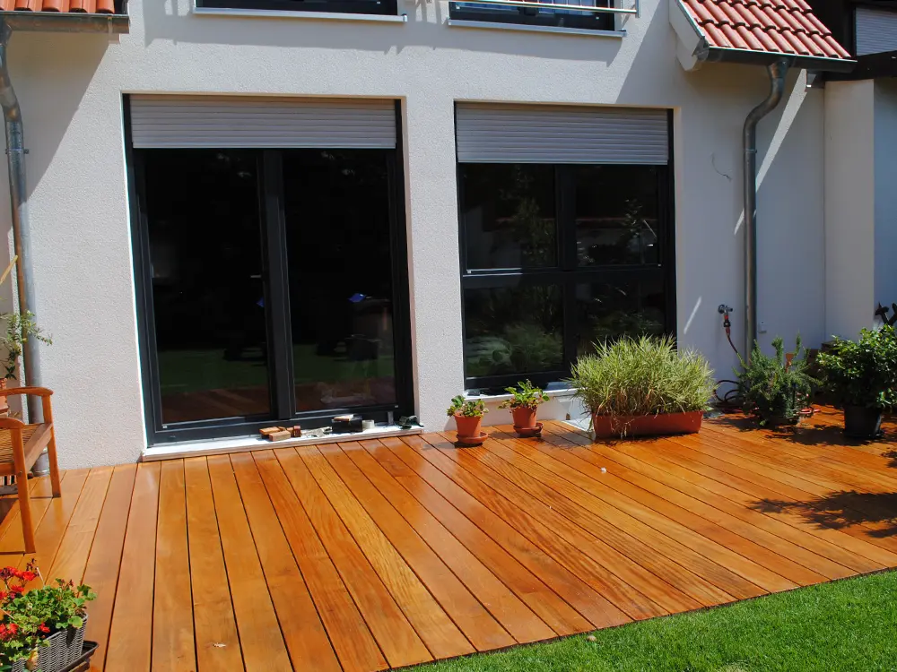 00020155~~06~Terrassendielen_Garapa