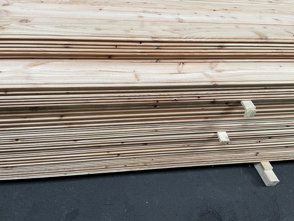 18-201277~~04~Euro_Laerche_Kombi_Lager04