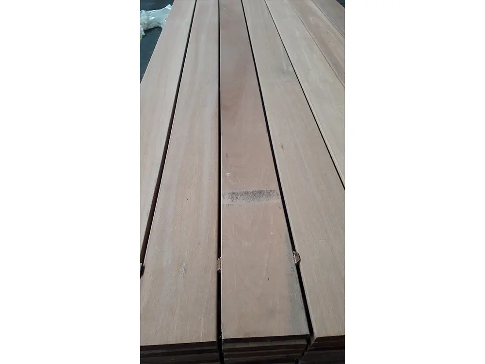 18-205143~~22~Terrassendielen_Bangkirai_B02