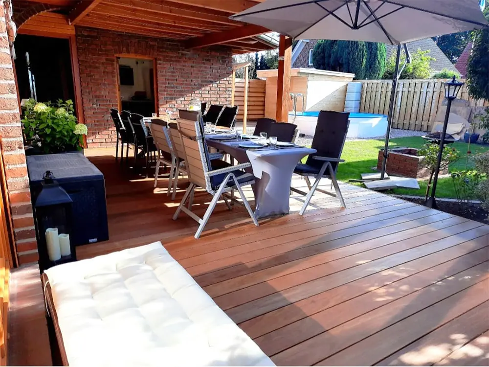 00003208~~14~Ipe_Terrassendielen