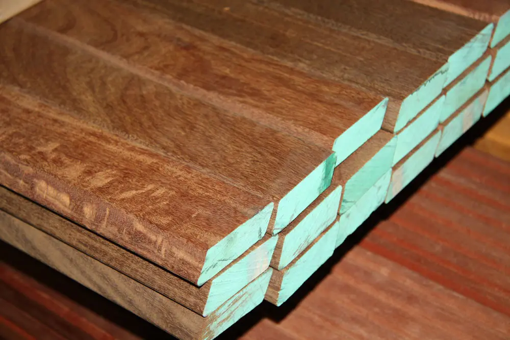 00021847~~11~Ipe_Rhombusleisten_20x65_mm_15Grad_fsc100