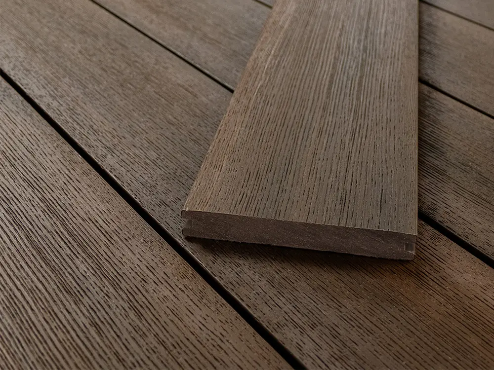 18-202718-A~~02~BPC_TD_20x140mm_Massiv_Massiv_Walnut_Startbild02