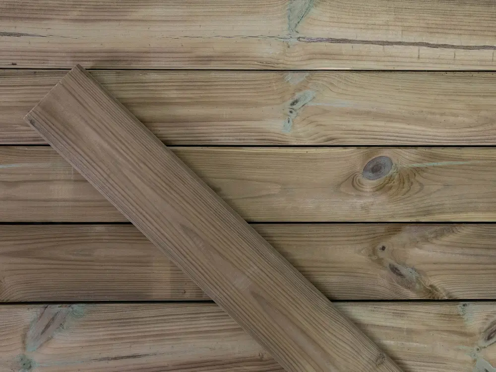 18-220266~~23~Kiefer_Terrassendielen40x115mm03