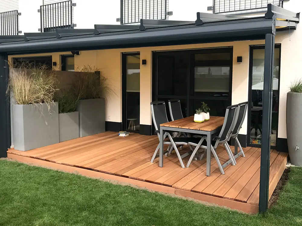 00018146~~03~Terrassendielen_Bangkirai