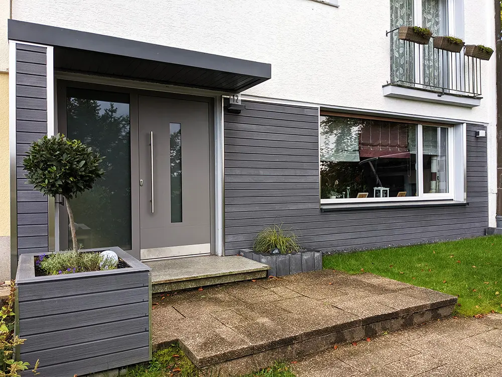 18-200651~~01~Fassandenprofil_Basalt