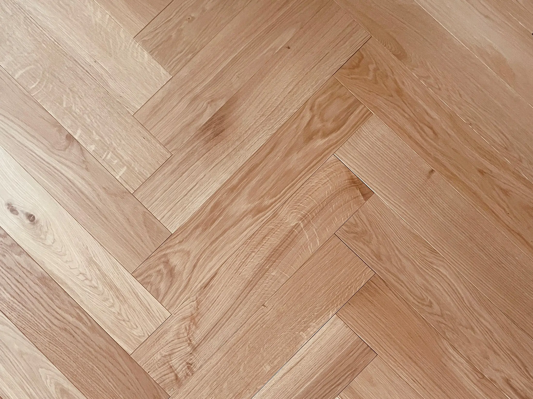 00059081~~10~Eiche_Fishbone_Natur_naturgeoelt_KI10