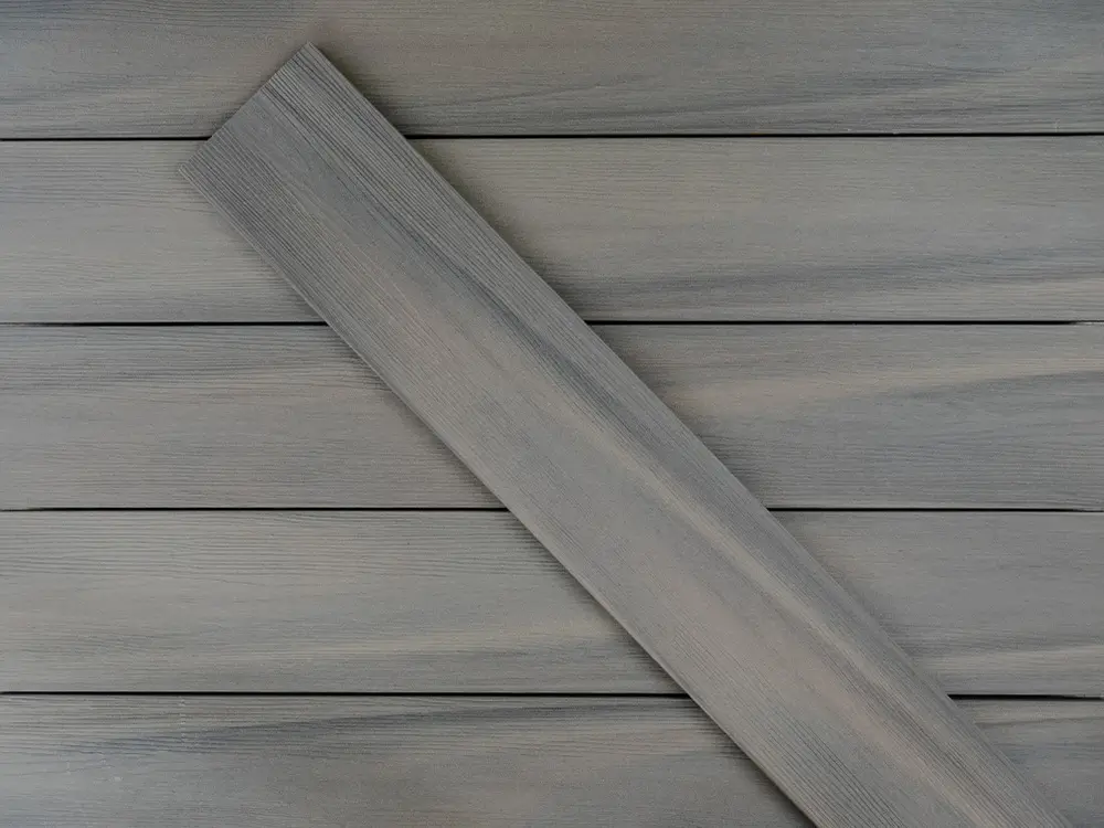 18-202732-A~~08~BPC_TD_20x210mm_MassivXL_SylverGum_Draufsicht_m_Diele_02