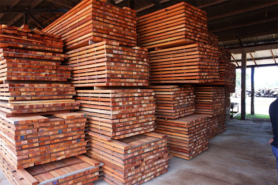 Lagerndes Holz