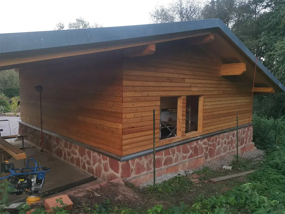 00018153~~06~SibLärche_Keilstuelpschalung