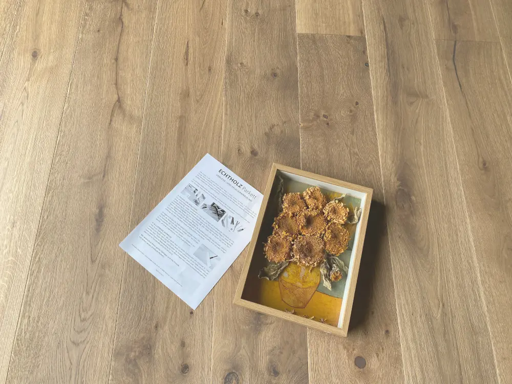 00070007~~02~Kahrs_Parkett_Eiche2