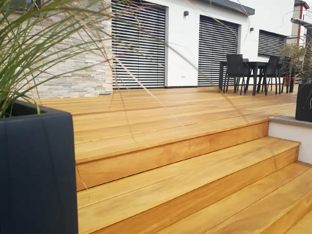 00010127~~06~Terrassendielen_Garapa-Kopie