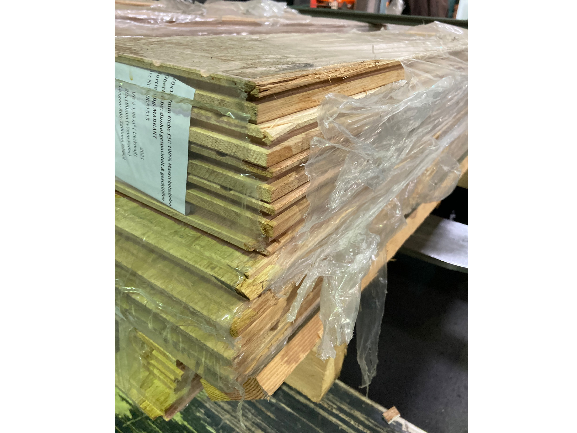 00051515-B~~18~KAHRS_Massivholzdielen_Eiche_FSC100_B8