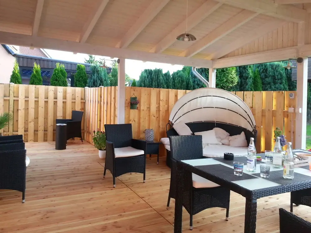 00017993~~01~Douglasie_Terrassendielen_28x145_mm_KD_Zweite_2_Wahl_grob_fein_T7