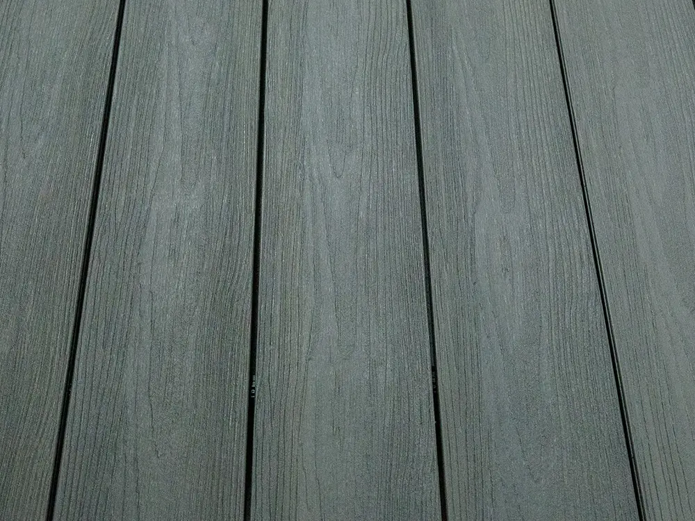 18-202729~~06~BPC_TD_20x140mm_Massiv_MediumGrey_Frontalsicht02