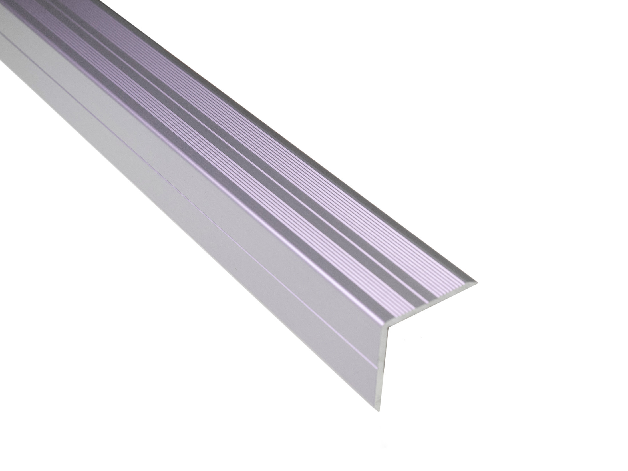 18-220627~~11~KAHRS_Abschlusswinkel_ Aluminium_40x40mm_silber_eloxiert_01