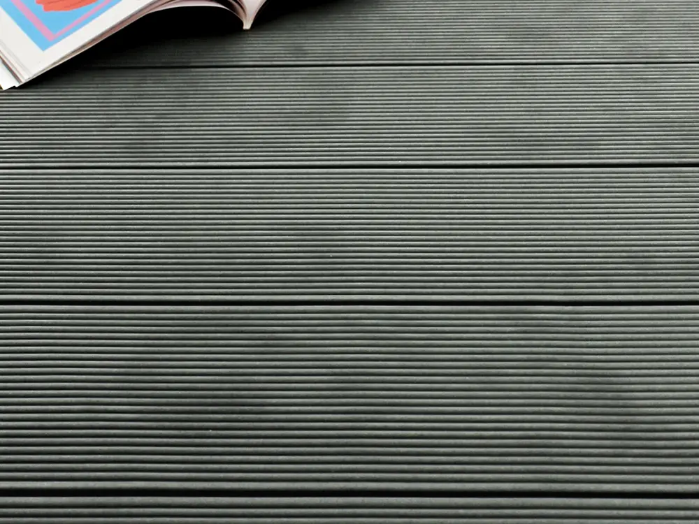 00085409~~06~IMG_3472_flaechenfake_fein