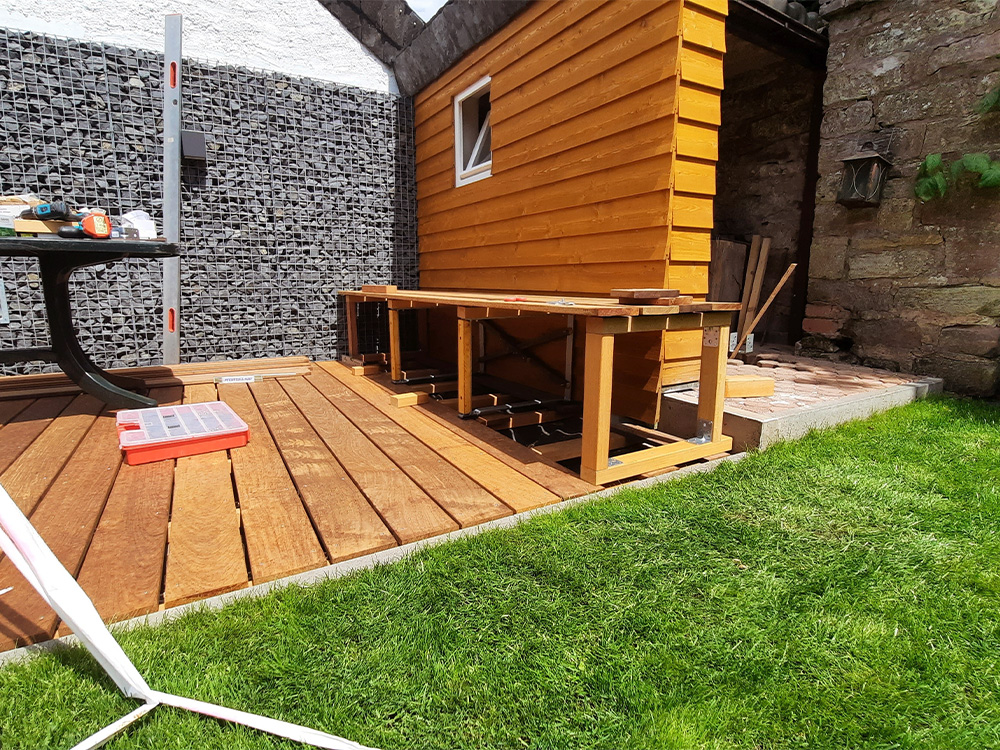 00003208~~16~Ipe_Terrassendielen
