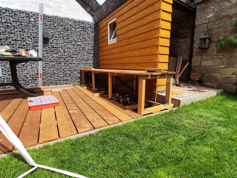 00003208~~16~Ipe_Terrassendielen