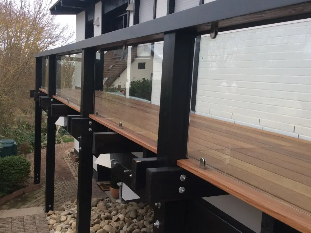 00020723~~06~Cumaru_Terrassendiele_Ambiente6