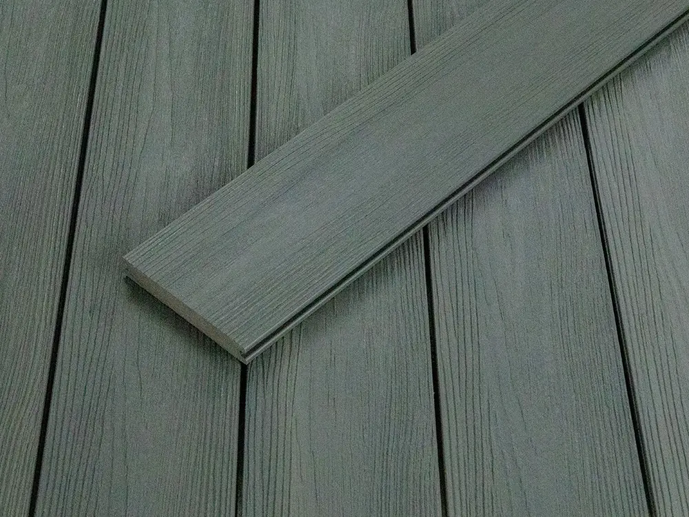 18-202729~~04~BPC_TD_20x140mm_Massiv_MediumGrey_Frontalsicht_M_Diele02